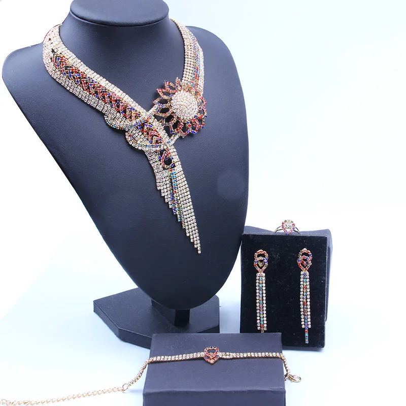 

Hot selling Luxury Rhinestones wedding jewelry set Bridal Necklace earrings bracelet rings four pieces set TZ0097D