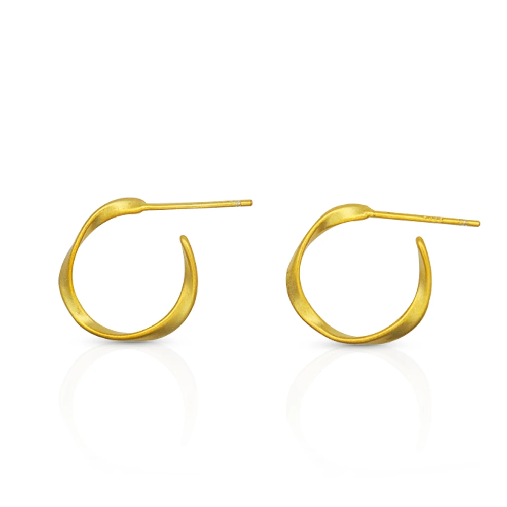 

Chris April trending In Stock 925 sterling silver 18k Gold Plated simple distortion Big Circle Hoop Earrings