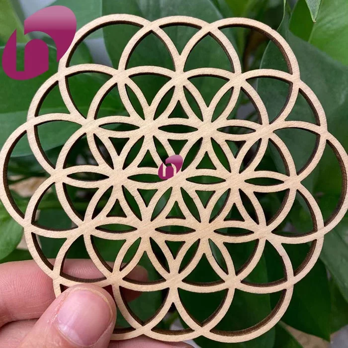 

Custom Decors Amazon Crafts OEM ODM LASER CUTTING WOOD Crafts Decorations for Home Wedding Christmas Holiday Indoor and Outdoor, Original color