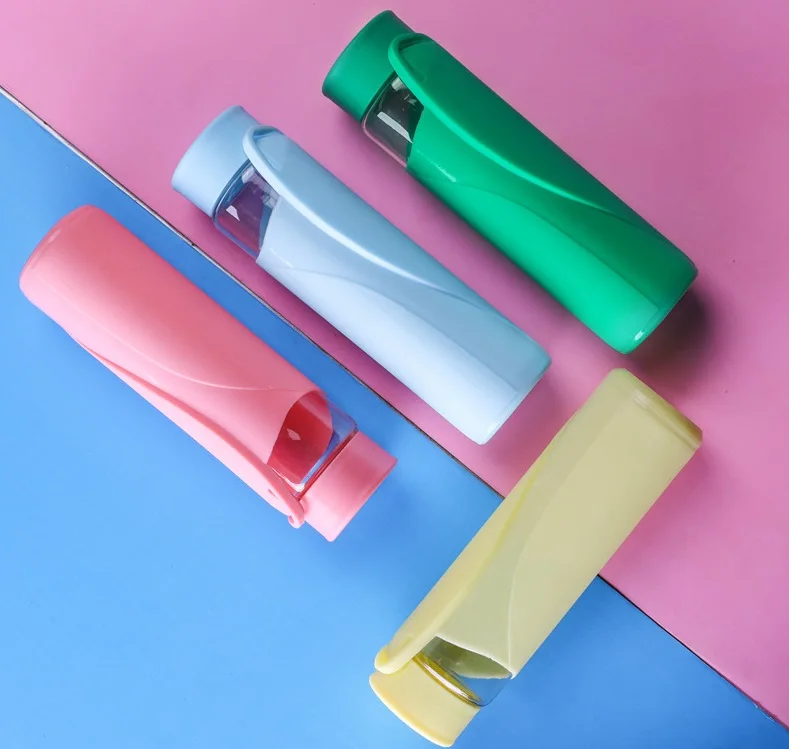 

popular 12oz kids custom logo portable bpa free leak proof drinking glass water bottle with silicone sleeve