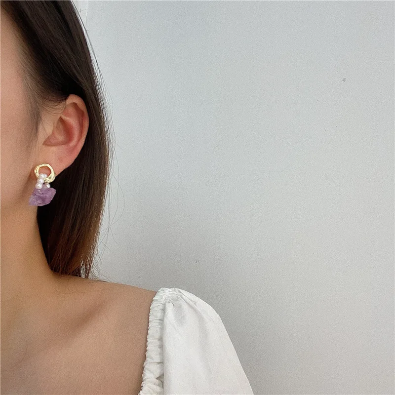 

HongTong Natural Purple Crystal Fashion Earrings Cold Wind Silver Needle Earrings Women, Picture