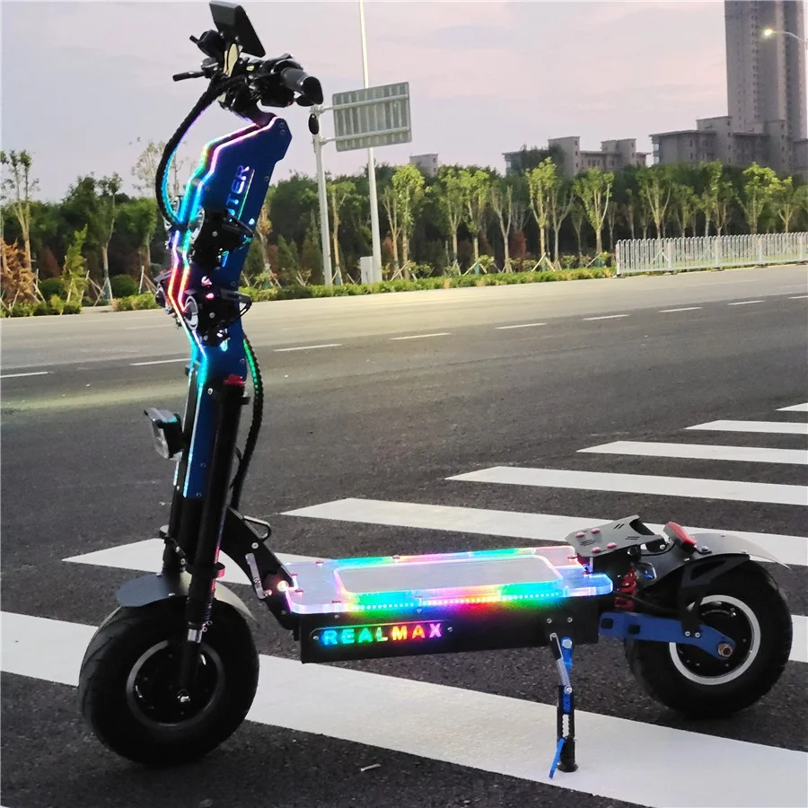 

REALMAX 60V 72V 13 Inch Big Wheel Electric Scooter Adult With 80AH Long Distance Riding, Picture presentation