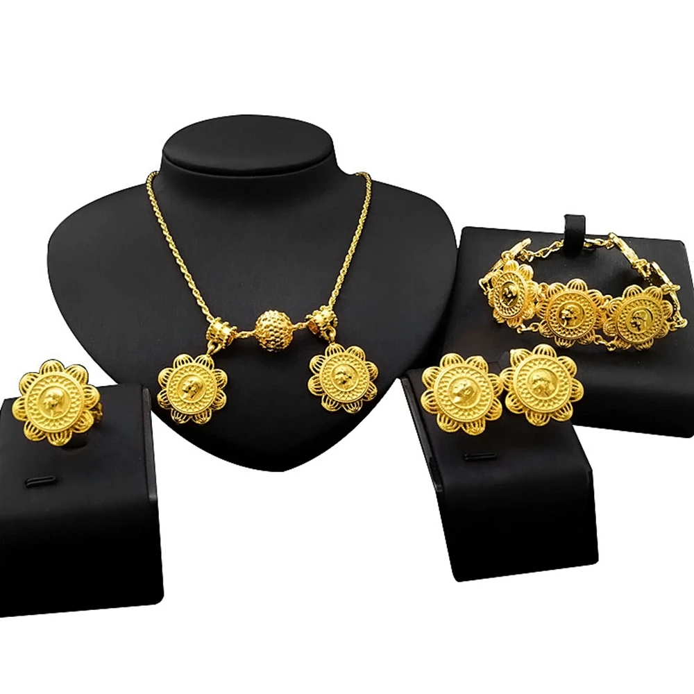 

Yulaili Flower Shap Pendant Portrait Cover Fashion 18K Italian Gold Jewelry Sets Women's Earring Golden Flower Jewelry Sets