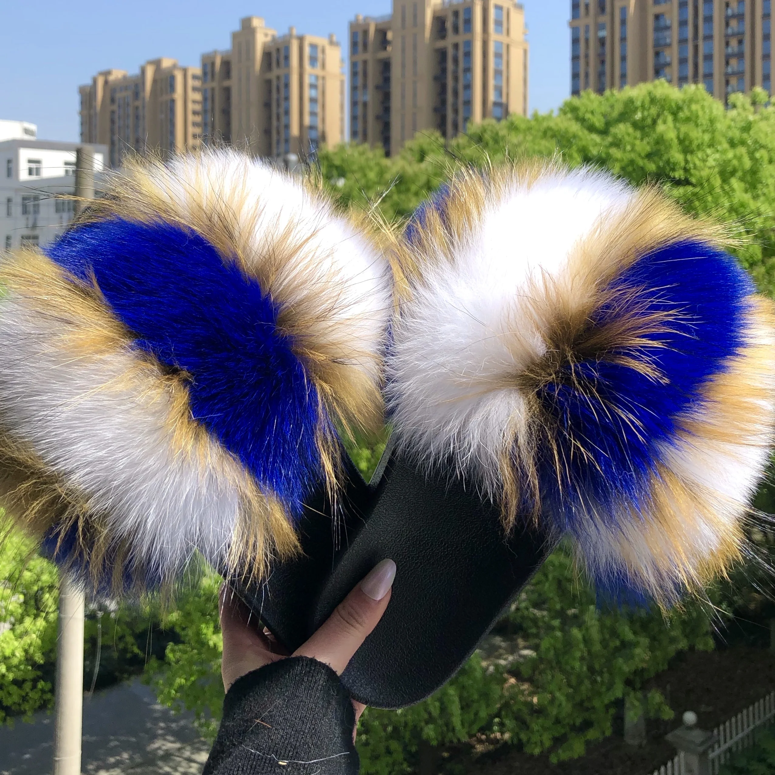 

2021 Multi Color Furry Summer Slider Slippers Real Fox Fur Sandals Fluffy Women's Slippers Open Toe Fur Slides, Customized color