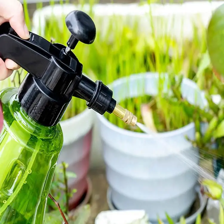 

Watering pressure sprayer HOPe6 soda bottle sprayer