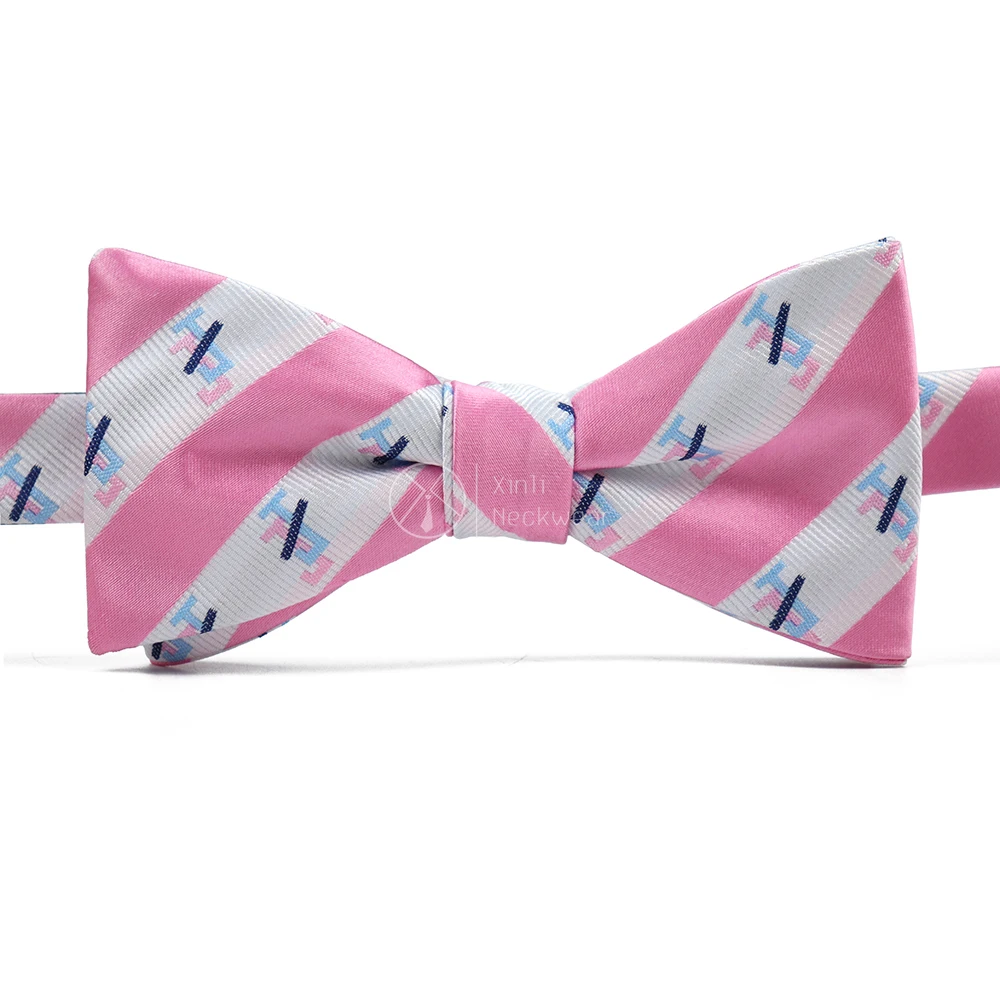 

Fashion Designer Pink White Polyester Striped Bowties Custom Allover Jack And Jill Logos Pre Tied Bow Ties for Men