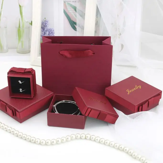 

Wholesale Boxes For Jewelry Small Copper Bracelet Box Ombre Fashion Luxury Branded Little Custom Logo Velvet Green Floral