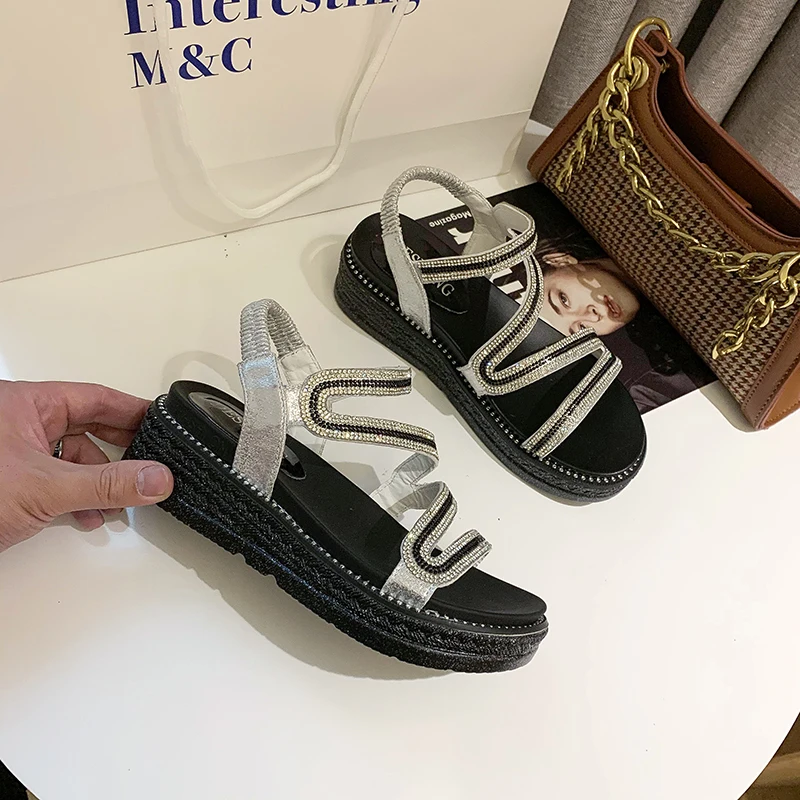 
Plastic women casual sport sandals with transparent upper 