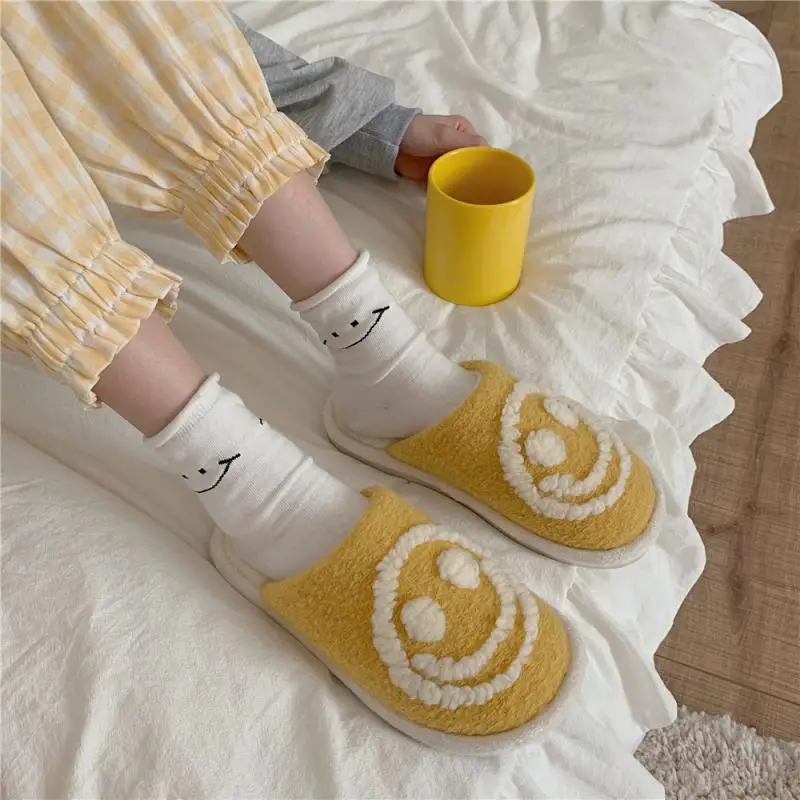 

Factory direct selling cheap cotton cute furry smile pattern warm indoor winter anti slip house slippers for women, White, yellow, black