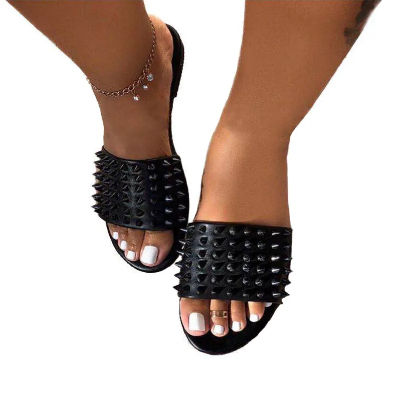 

RTS Punk Style Sandals Fashion Studded Sandals Beach Flat Sandals for Women