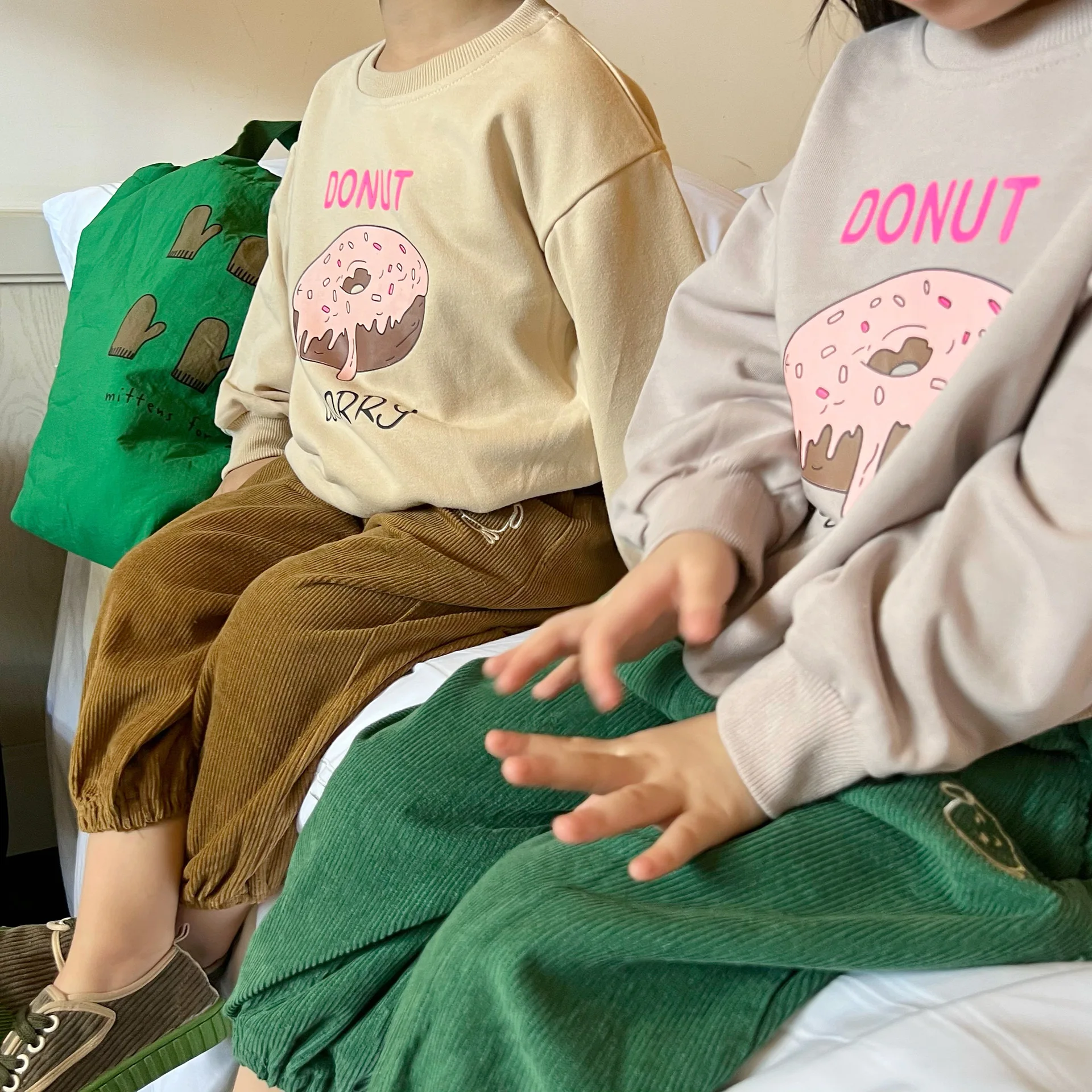 

2022 autumn infant baby kids long sleeve shirt toddler kids donut print tops casual outfit clothing TGG22q340031