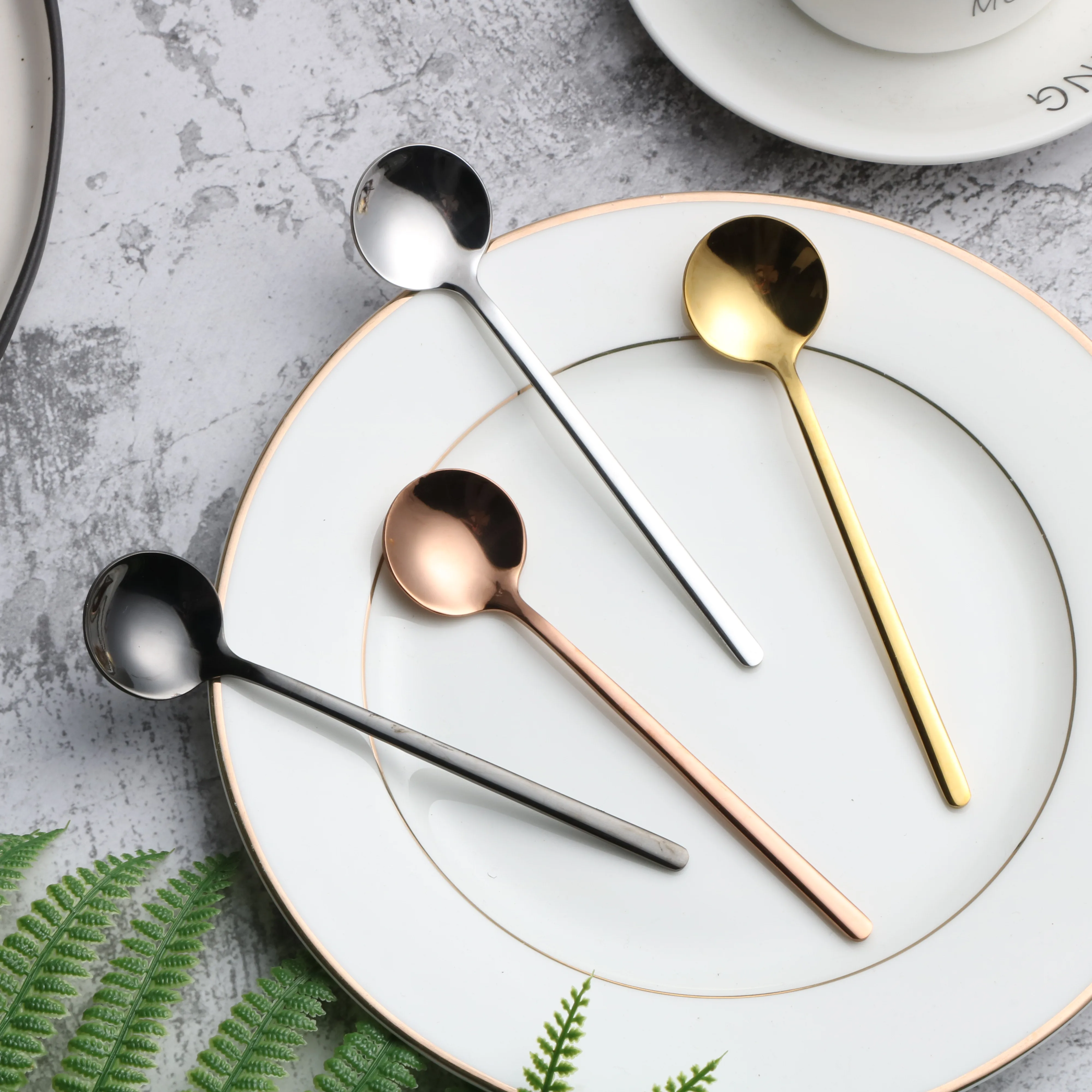 

Hot Selling Small Round Shape Stainless Steel Coffee Spoon Tea Dessert Ice Cream Colorful Spoon In The Afternoon Tea