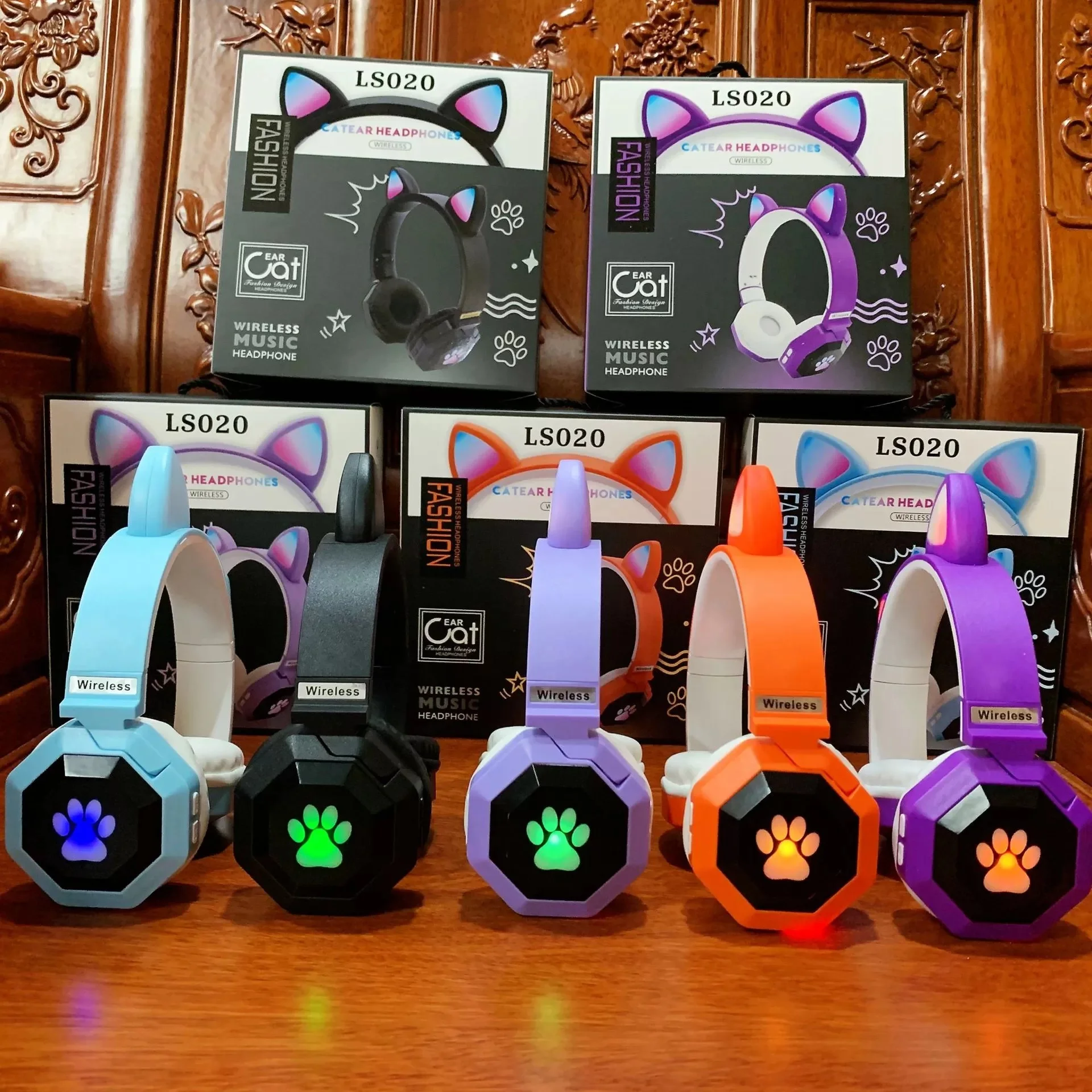 

Cat ear LED neon lights bts 5.0 wirelesss earphones headphones headsets tws earphone earbuds with microphones, White