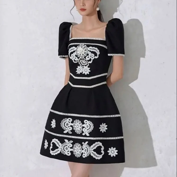 

Bettergirl In stock French style retro square collar puff sleeve dress new elegant jacquard embroidered dress