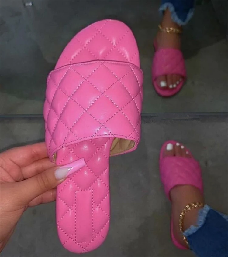 

2021 Trendy Designer Flat Slippers Women Ladies Shoes Slides Pink Summer Footwear Custom Gladiator Sandals With Logo, As pictures or customized colors