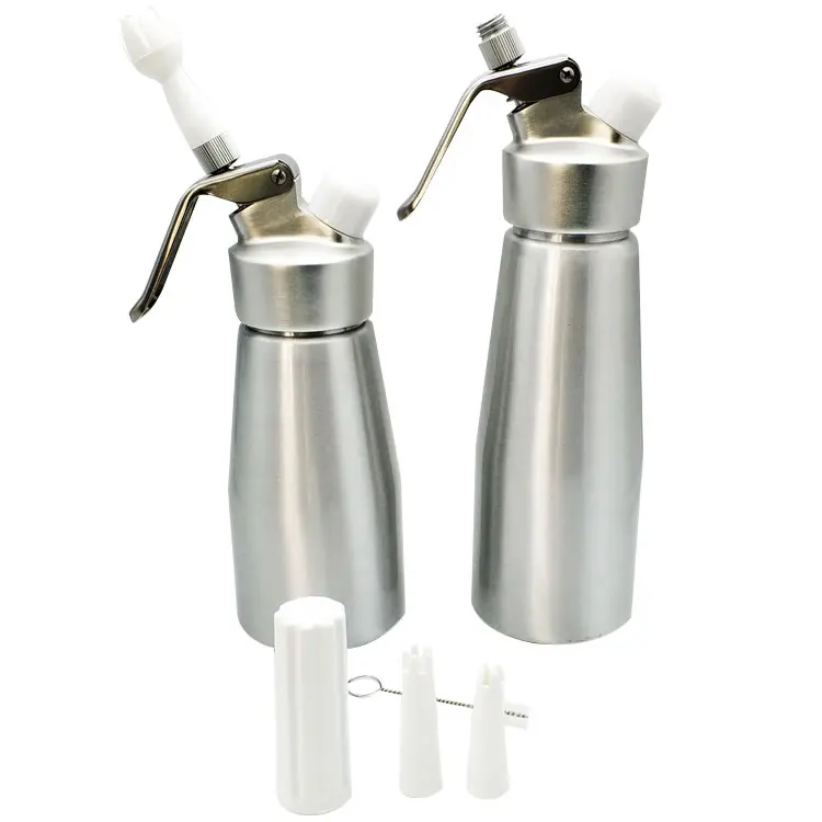 
fast delivery wholesale 250ml / 500ml / 1000ml cream whipper dispenser with 3 nozzles 