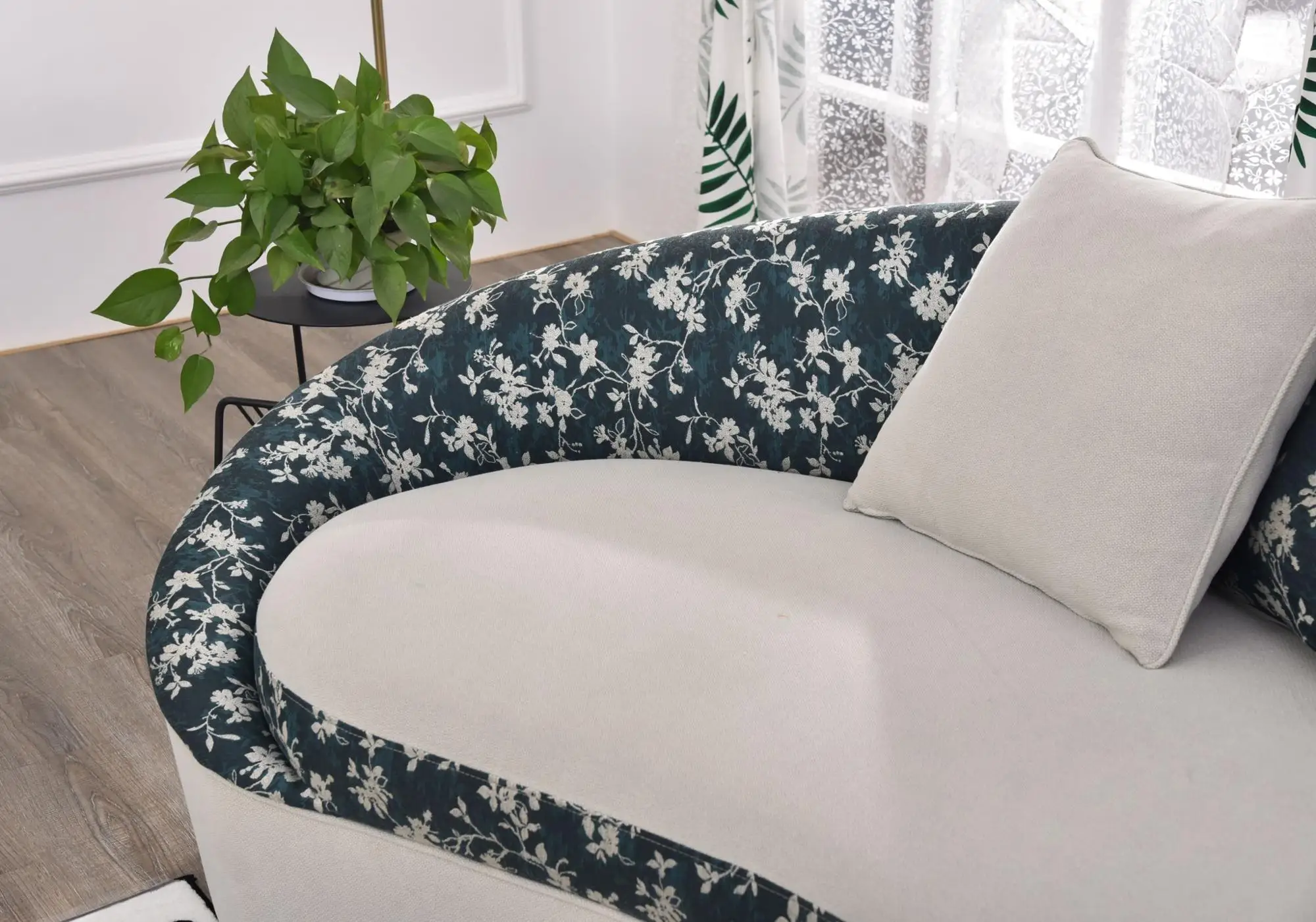 
Modern Household Living Room armchair Fabric Sofa classic MF 1921 