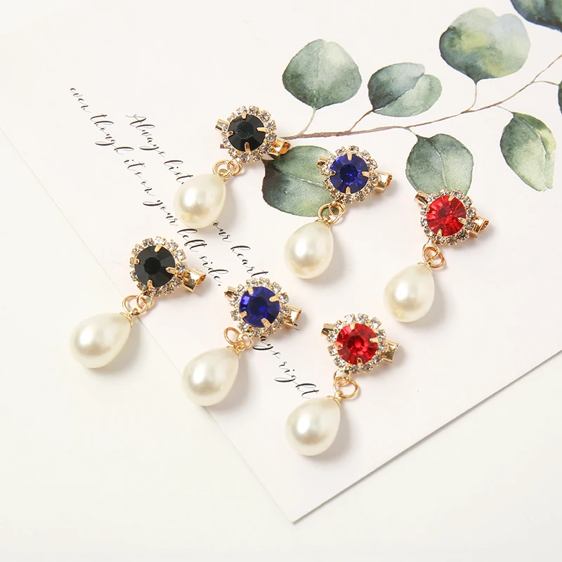 

Women Accessories Gifts Diamond Pearl Rhinestone Brooch Pins gold Glitter Collar Clip, Mix colors