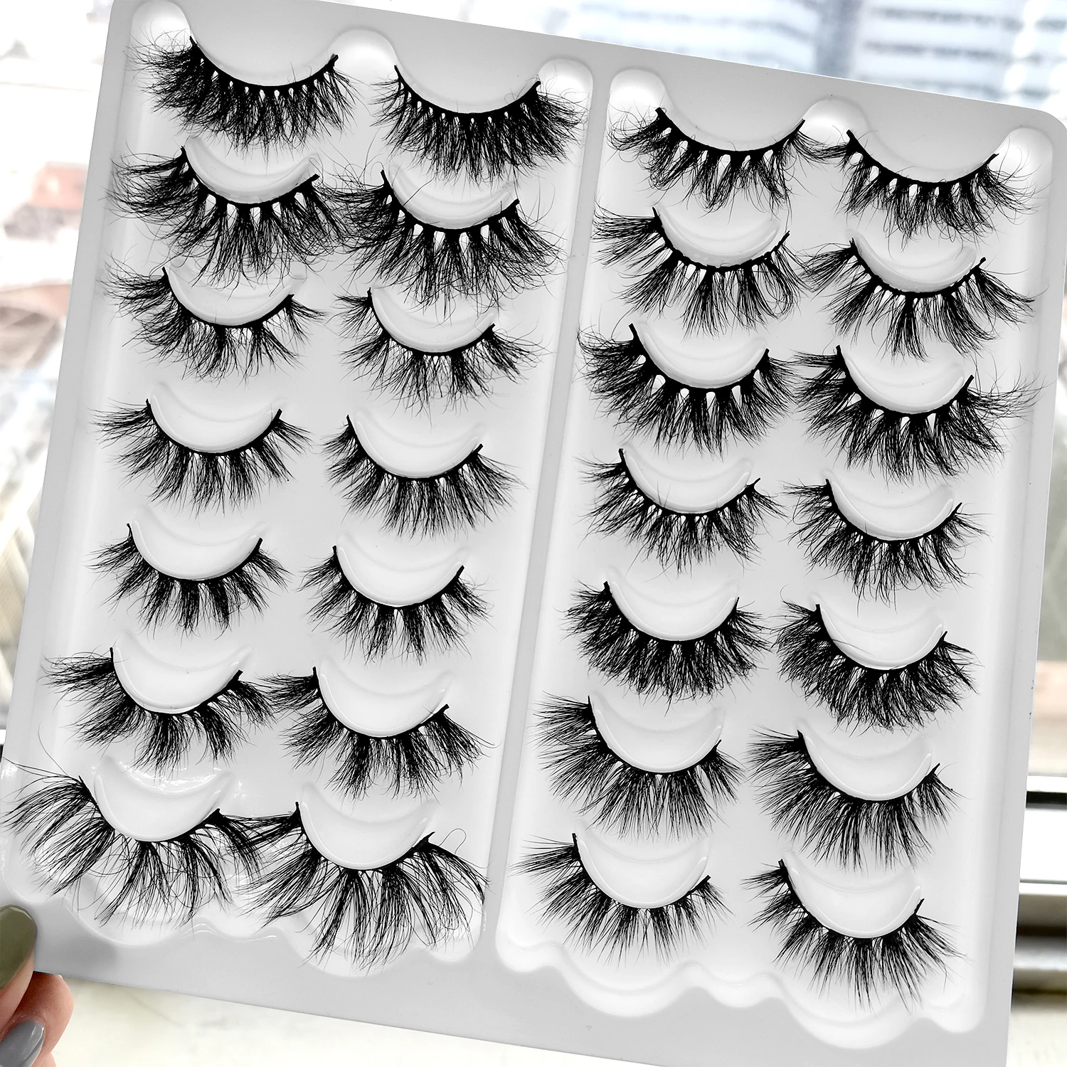 

Wholesale Custom Rose Gold Eyelash Boxes Full Strip Mink Lashes Dramatic Mink Eyelashes Vendors 3D 18mm Mink Eyelash