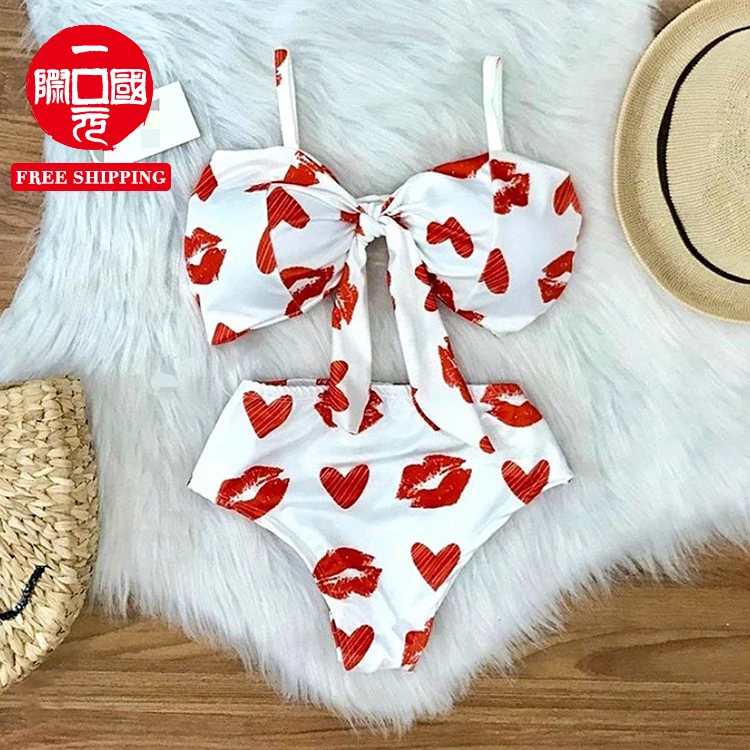 

2021 European and American new style bikini ladies split love print sexy swimwear