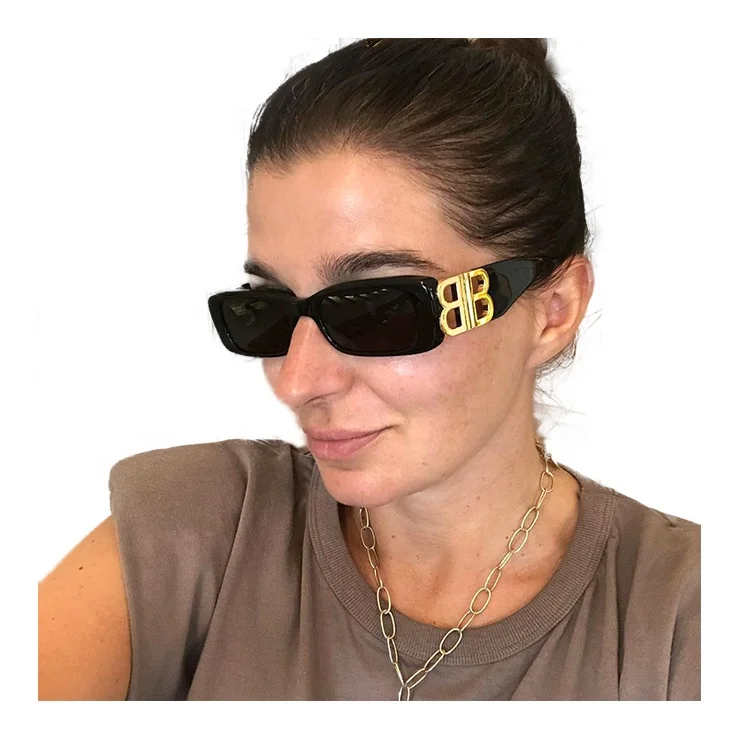 

2021New Fashion Oversized Square Frame Hip-hop Style Sunglasses Unisex Retro Golden Decoration Rectangle Wide Legs Sunglasses