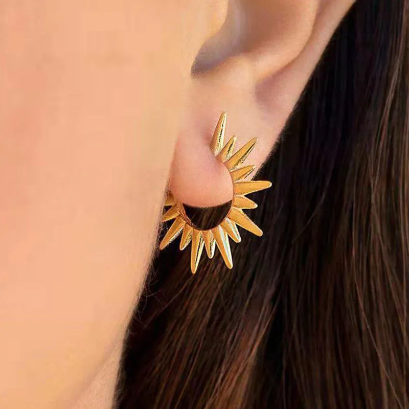 

New Fashion Sun Flower Stainless Steel 18K Gold Filled CC Stud Earrings For Women