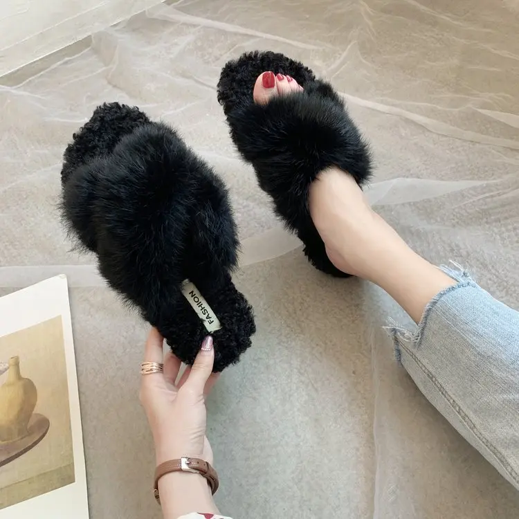 

2020 latest winter christmas new trendy pink cute design bedroom children's kids fur flip flop slides slippers