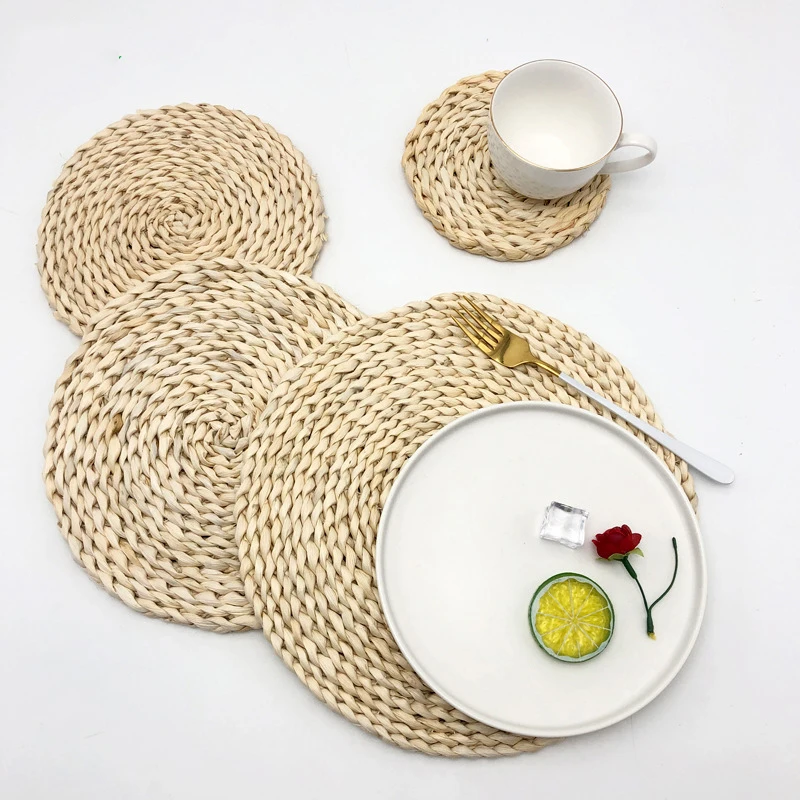 

Natural Boho Handmade Decorative Christmas Oval White Braided Macrame Straw Woven Rattan Cup Tea Coaster Scallop Placemat