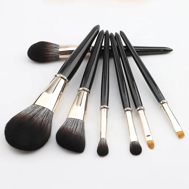 Novelty Personalised Wholesale Tapered Fur Nylon Rose Gold Own Brand Glitter Professional Private Label Make Up Brush