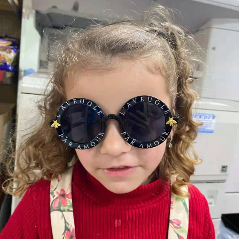 

2020 wholesale boys and girls hot little kids bee cute round design children eyewear sunglasses, As for the pictures shows