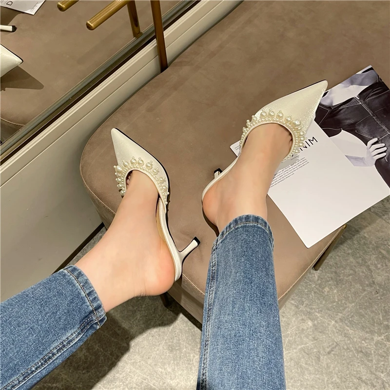

Brand shoes classy women summer faux pearl embellished lady pumps high heels pointed toe female loafer mule satin sliders