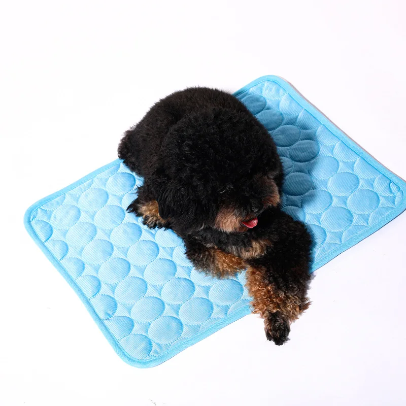 

High Quality Washable Summer Sleeping Ice Silk Fabric Pet Cooling Mat For Dogs And Cats, 5 colors