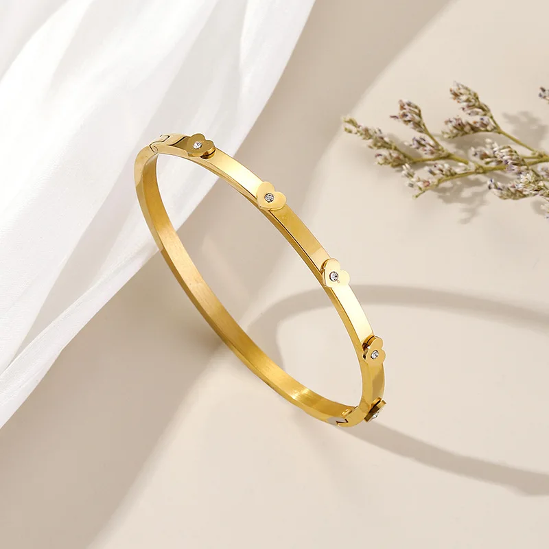 

Minimalist PVD Golad Plated Open Buckle Bangle Clover Leaf Star Flower Heart Bracelet Bangle Rhinestone Stainless steel bracelet