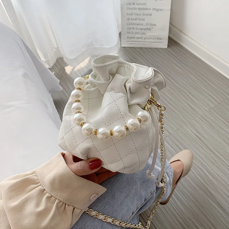 

New fashion pearl messenger bag wild mini cute bucket bag trendy drawstring shoulder bag women small chain handbag