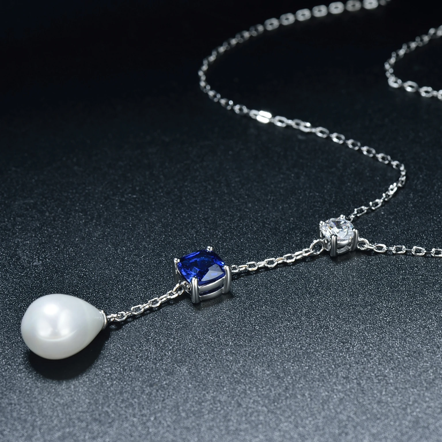 

Fashion classic 925 sterling silver necklace pearl zircon pendant for women