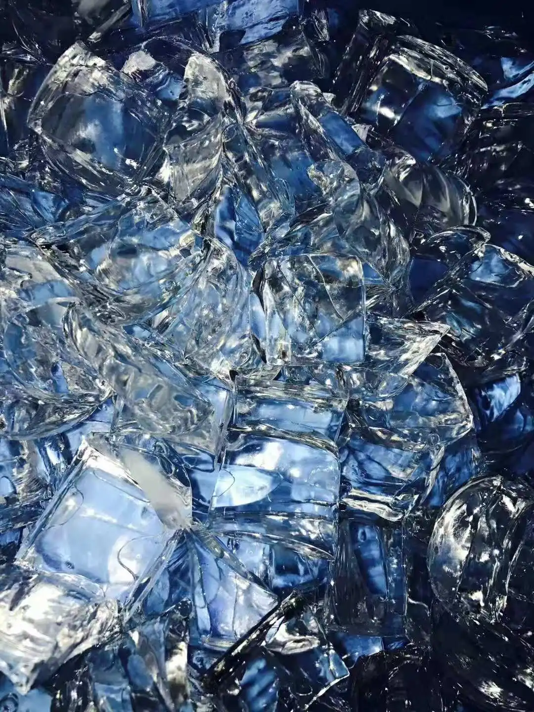 上海供应高性能和高质量的商业工业月牙冰制造机