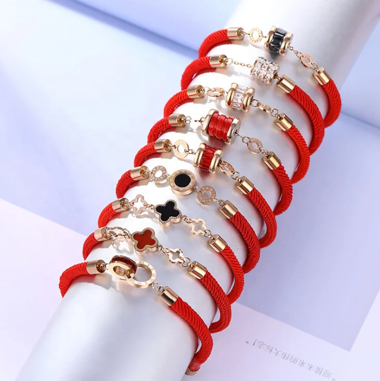 

UNIQ Elegant Gold Plated Red Rope Bracelet for Gift Designer Bracelet Famous Brand