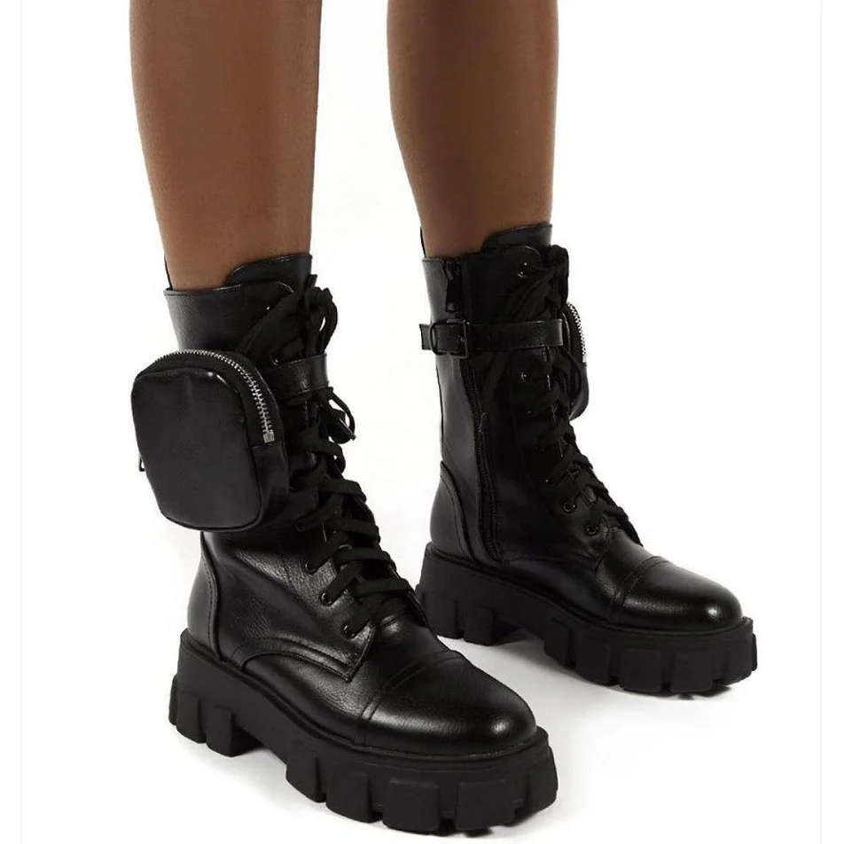 

Women Black Fashion Sneakers Boots New Design Side With Small Pocket Chukka Boots
