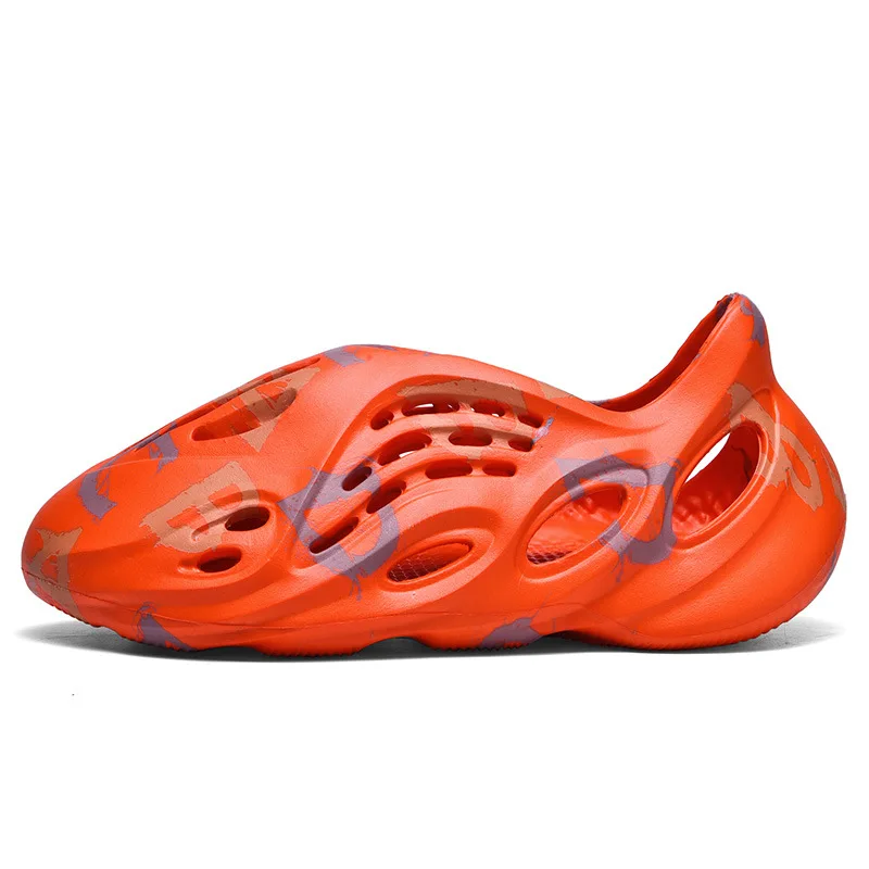 

yezz non-slip Baotou hole shoes men's deodorant breathable beach shoes
