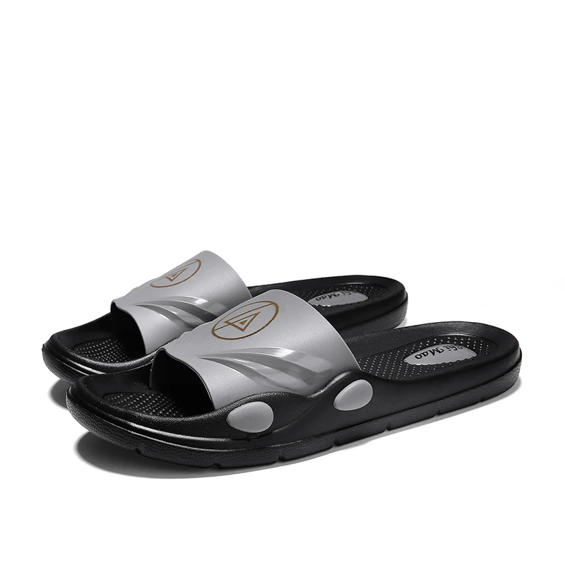 

Men Waterproof Slippers Outdoor Beachwear Slides Home Soft Soled Non-Skid Slippers, Solid color