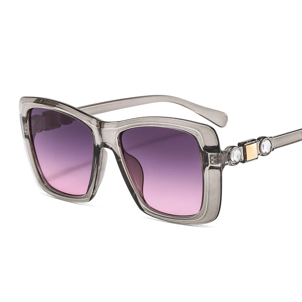 

2021 Round Bling Diamond Crystal Women Shades Sunglasses Modern Elegant Ladies Sunglasses uv400