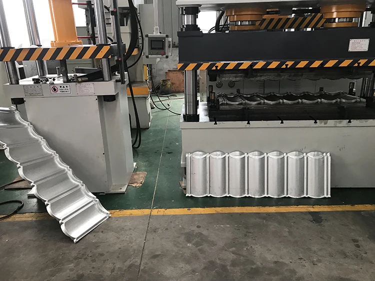 metal tile press (4).JPG