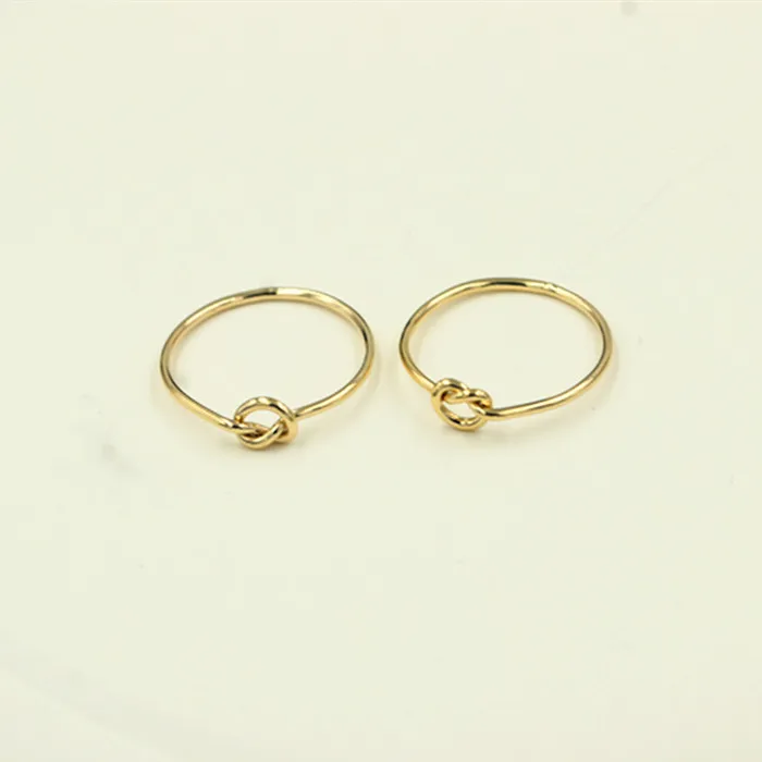 

GR049 14K Gold Filled Jewelry Retro simple love knotted Band Ring for women