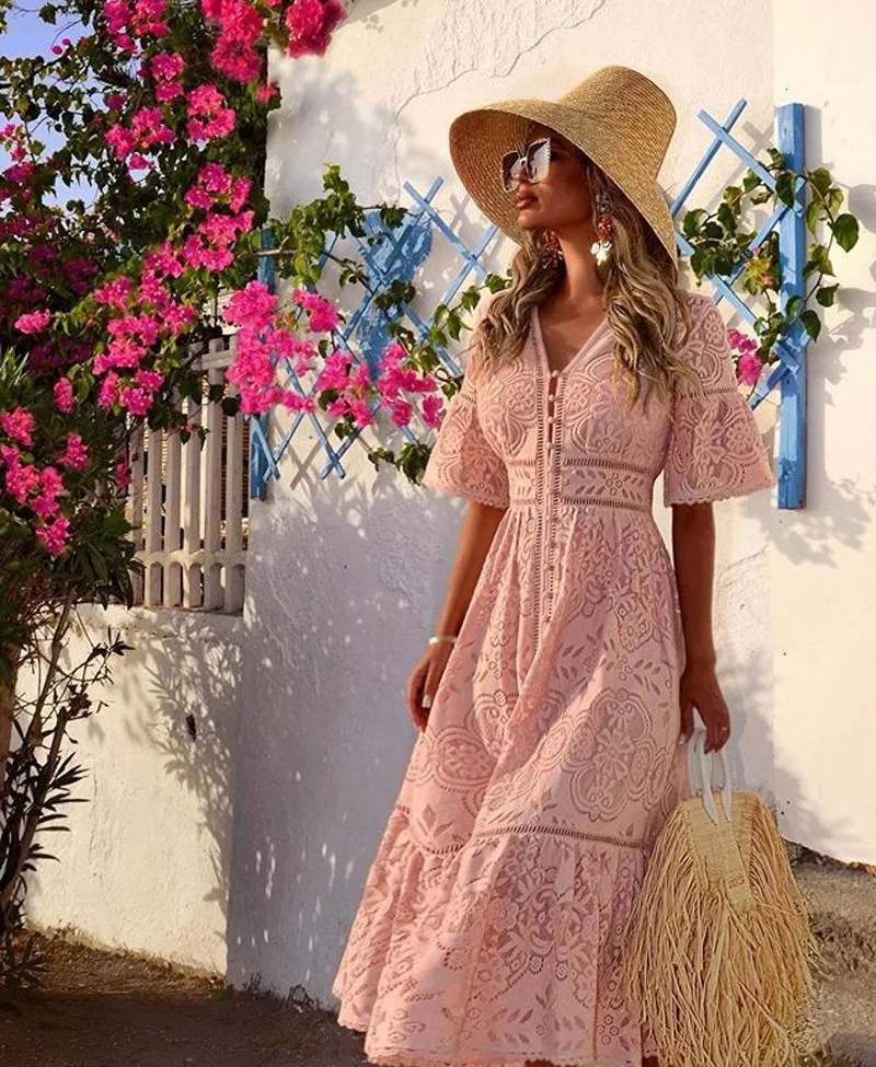

The new summer women's V-neck short sleeve hollow single breasted lace dress, 3 colors