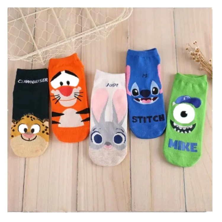 

Fashion Cartoon Character Cute Short Socks Colorful Crazy Animal Funny Ladies Socks Cotton Ankle Socks for Women, 5 colors
