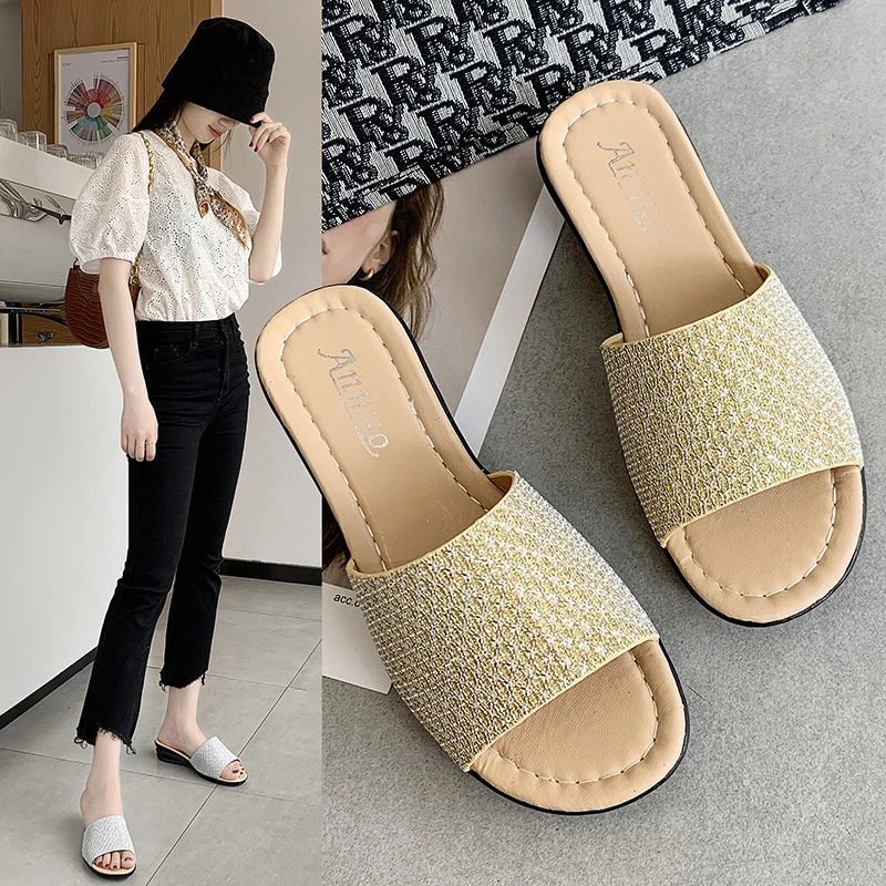 

Summer New Style Stylish Women's Sandals Flat Bottom Ladies Shiny Outdoor Casual Slippers
