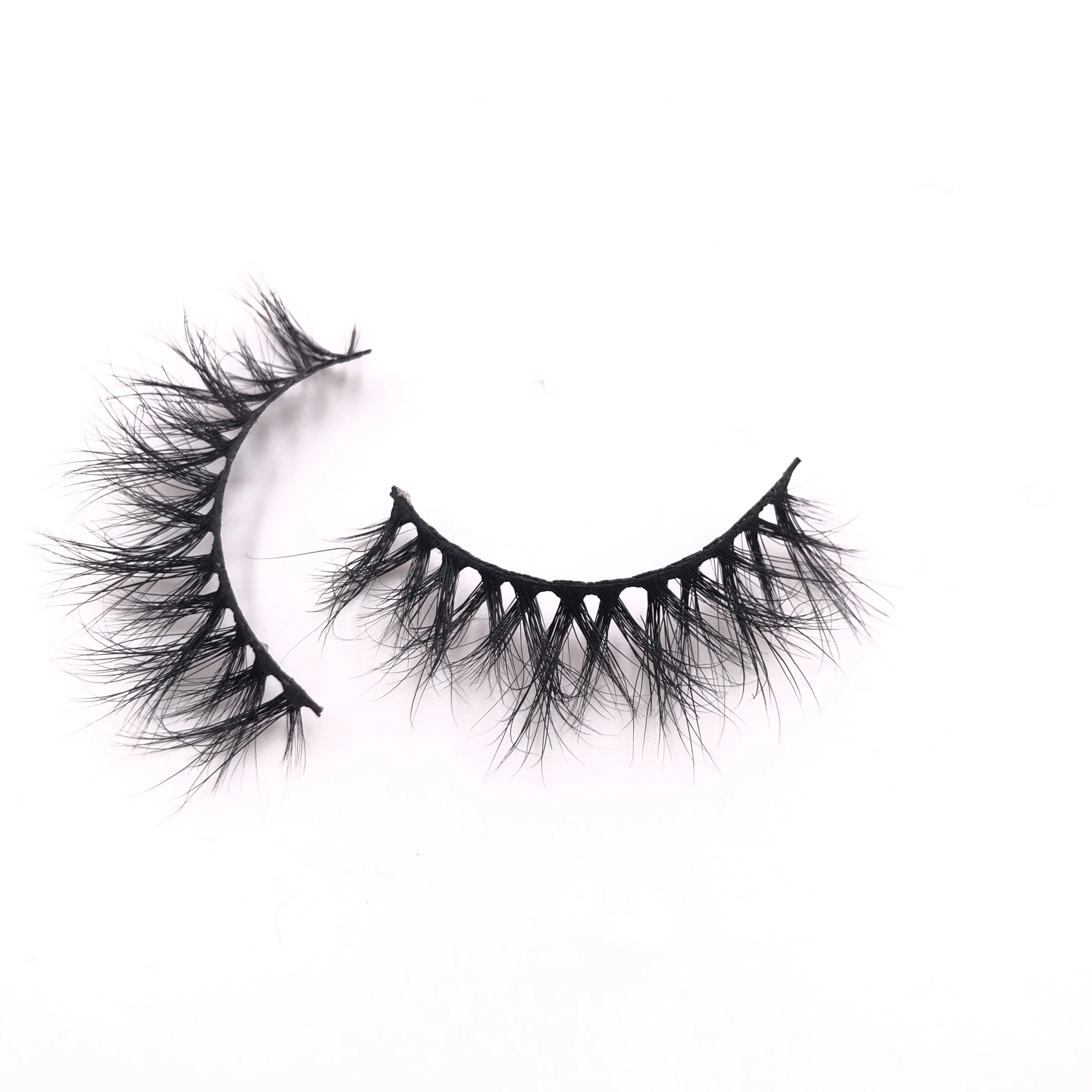 

Wholesale Handmade 13mm Mink Eyelashes Private Label 100% Siberian Mink Eyelashes