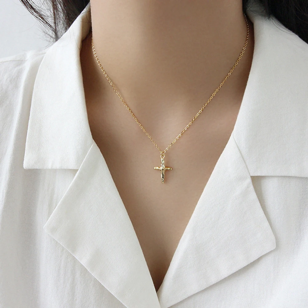 

Newest Small Girls Gold Filled Cross Chain Necklace 18k 925 Sterling Silver Best 2021 Hot High Quality Pendant Jewelry For Women