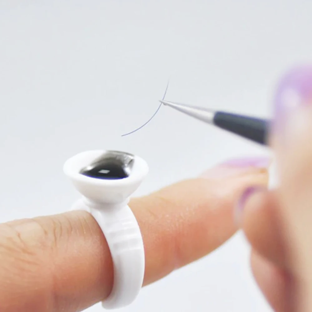 

LashPlus new eco-friendly plastic adjustable small size lash extensions eyelash glue ring, Customized color accepted