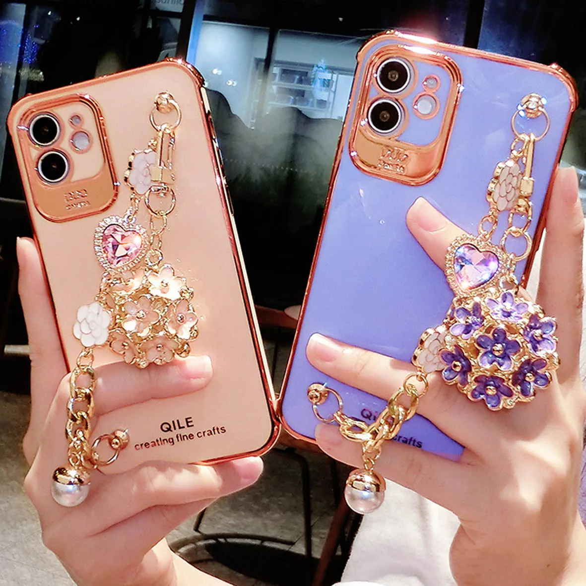 

Phone case For iPhone 12 Pro case with Flower pendant Bracelet Phone Cover for iPhone XR 7 8 plus xs max mobile phone bags, As pictures shows